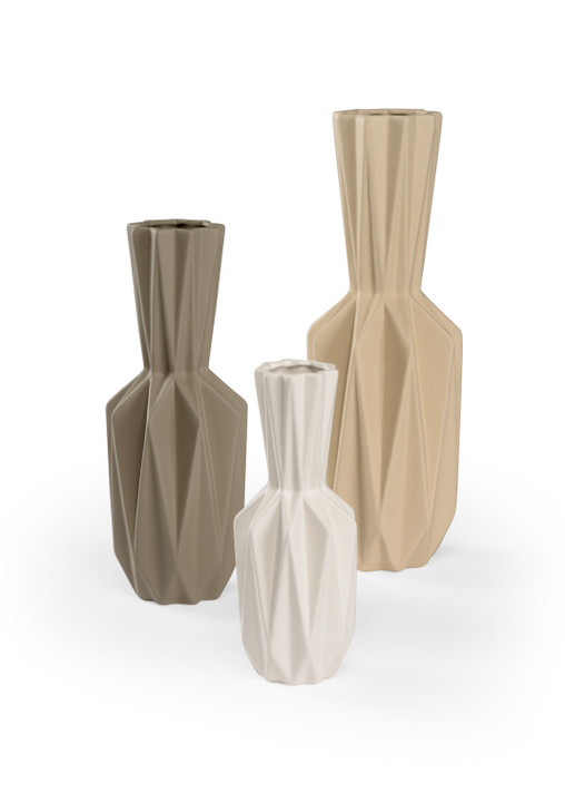 Home Accents Vases/Urns by Wildwood ( 460 | 301419 Wildwood ) 