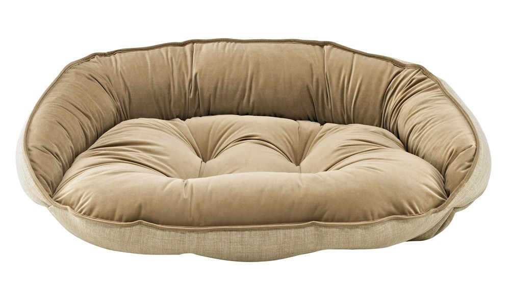 Bowser's Crescent Dog Bed Flax Chaar