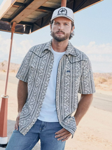 Wrangler Vintage Inspired Short Sleeve Shirt - Classic Fit - Black/White