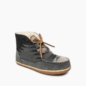 Minnetonka Women's Torrey Grey