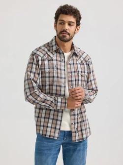 Wrangler Men's Retro Premium Long Sleeve Snap Shirt