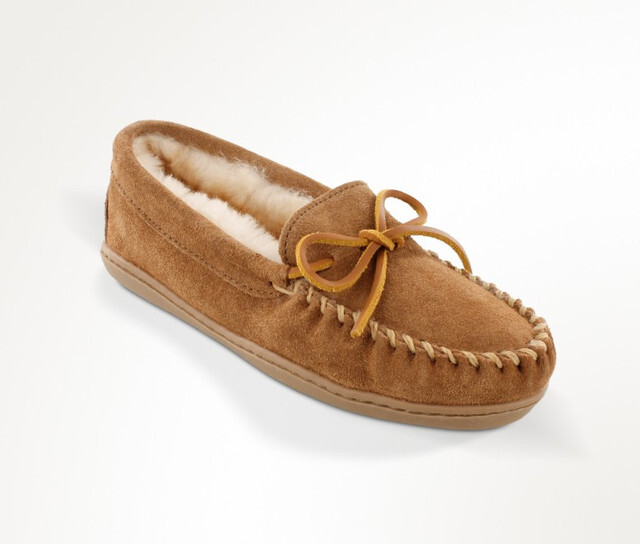 Slippers & Moccasins image