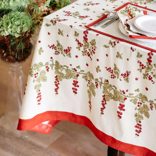 Caravan Gooseberry Tablecloth