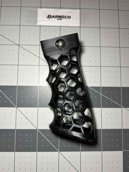 Hex pattern pistol grip foregrip