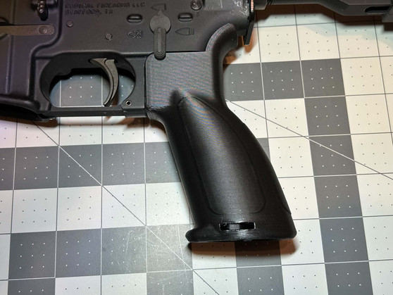 Magpul Style AR grip with storage