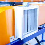 Unità di aria condizionata a ricircolo controllata da computer