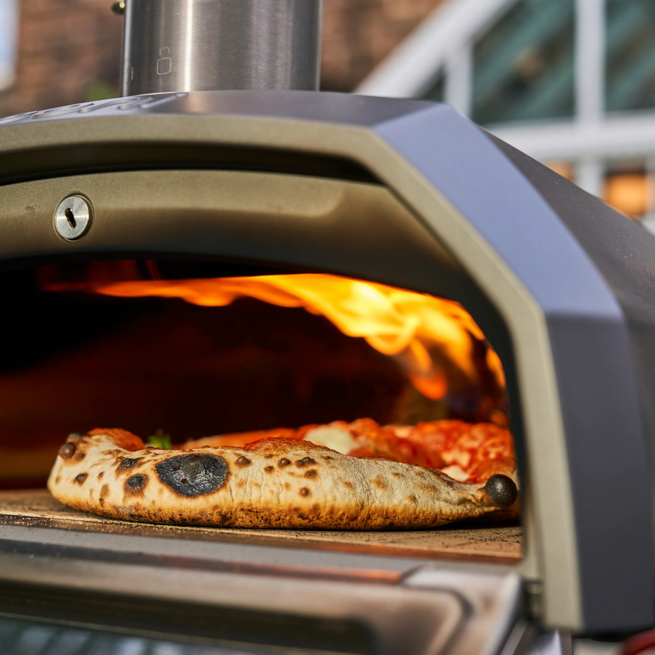 Ooni Karu 2 12G Multi-Fuel Pizza Oven - Wood or Gas