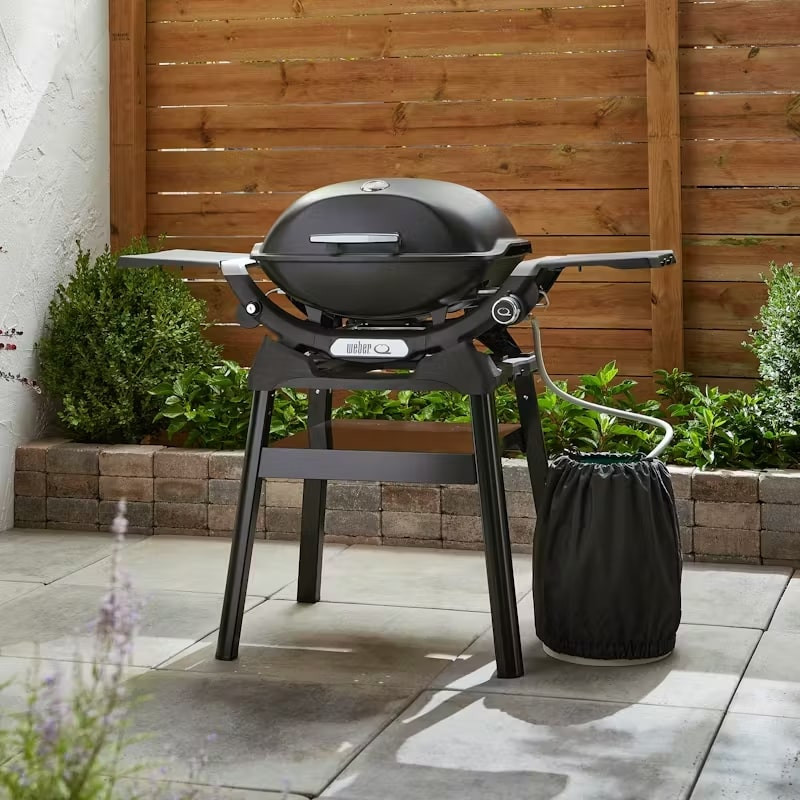 Weber Q2200N Gas Barbecue with Compact Stand