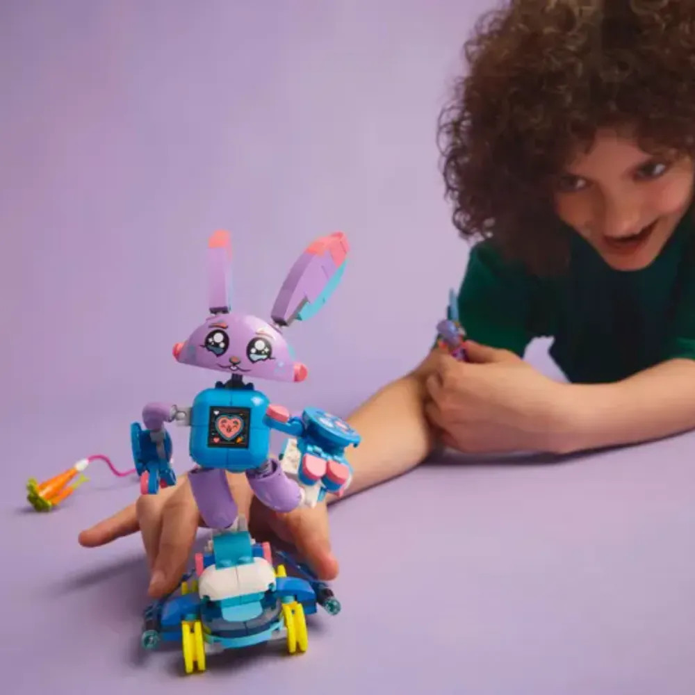 LEGO DREAMZzz Izzie and Bunchurro the Gaming Bunny (71490)