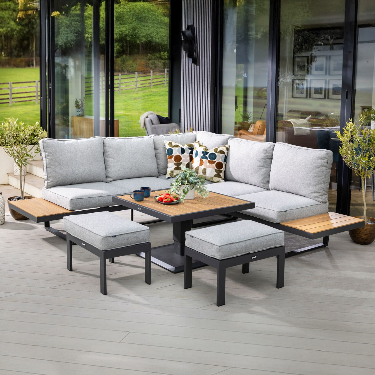 Hartman Sonas Square Platform Lounge Set with Adjustable Table
