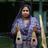 Artisan Wild Bird Nester - Tahera