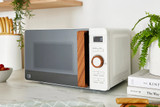Swan - Nordic Digital Microwave - White