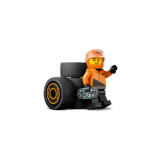 LEGO City F1® Driver with McLaren Race (60442)