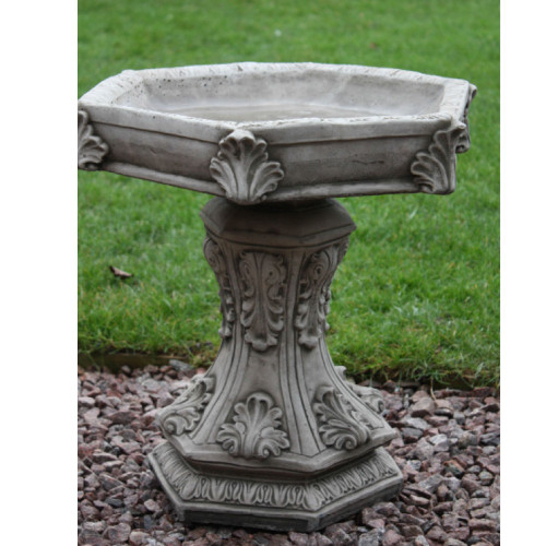 Border Stoneware Hexagon Leaf Bird Bath