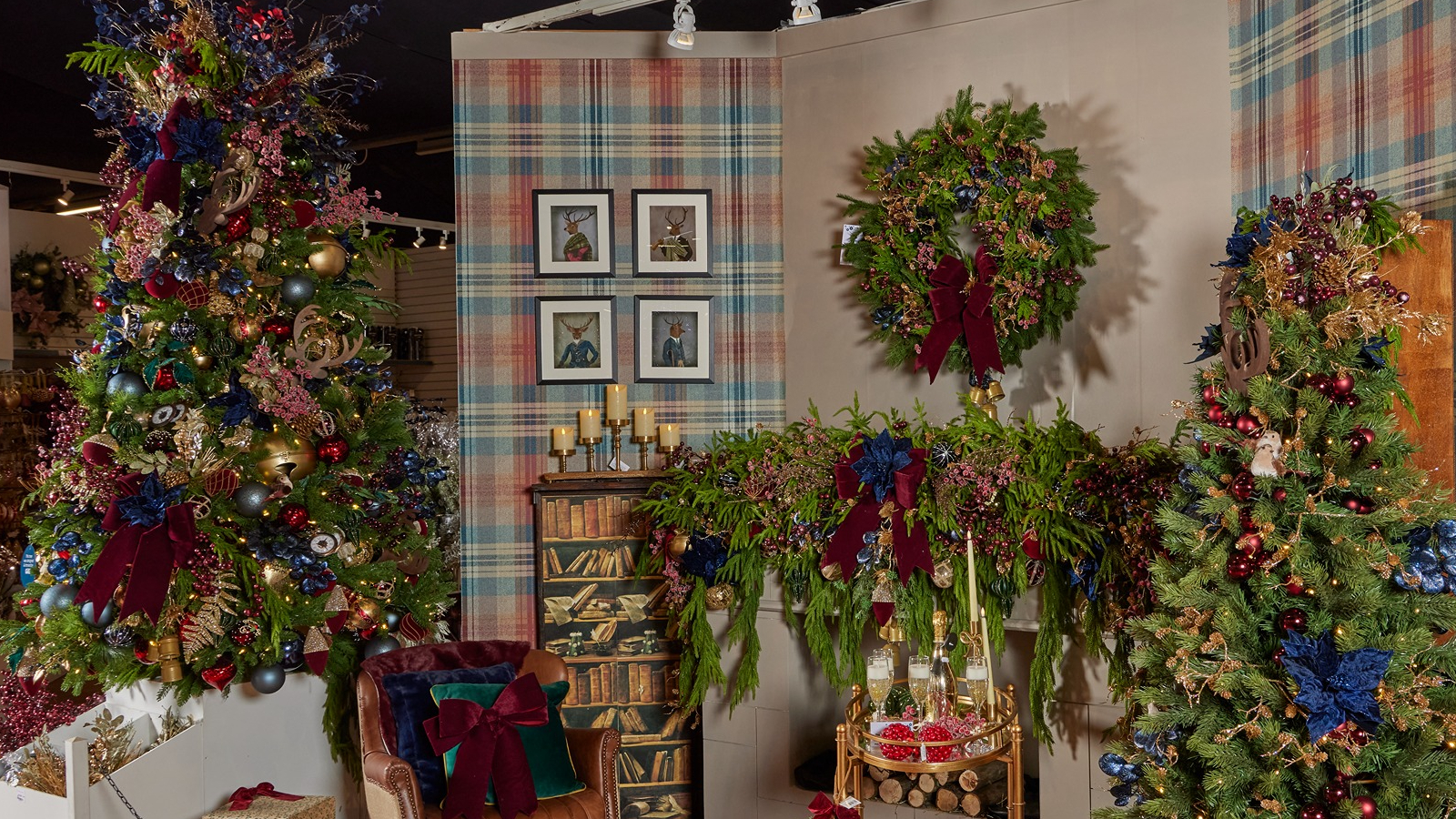 Natural Warmth: heritage reds, deep blues and gold
