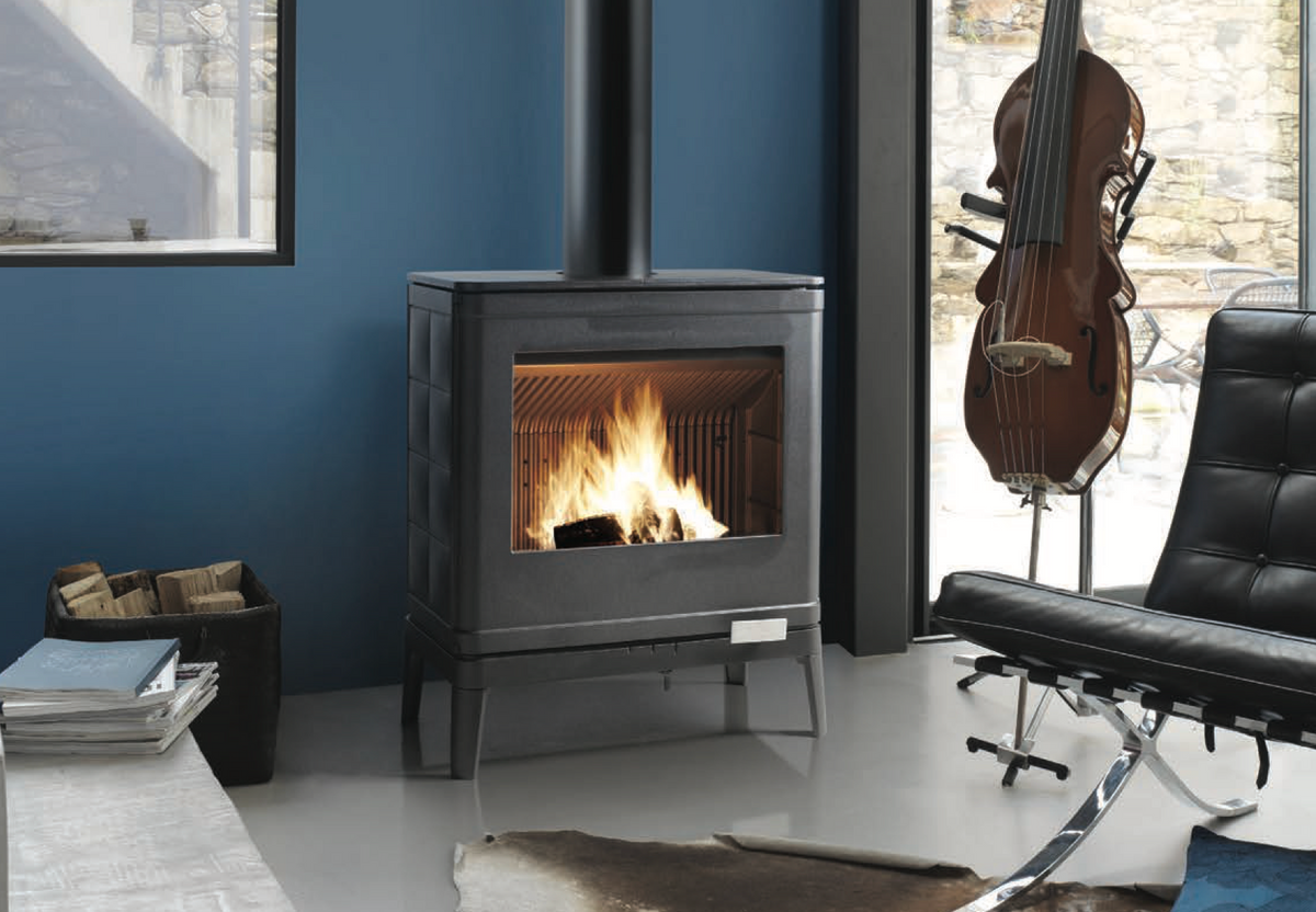 Invicta Kiara Freestanding Wood-Burning Stove - 6104-42