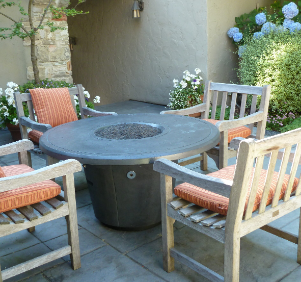 American Fyre Designs Cosmopolitan Round Chat Height Firetable - 645-xx-11-M2xC