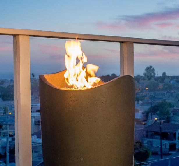 American Fyre Designs Wave Fire Urn - 530-xx-10-M2NC