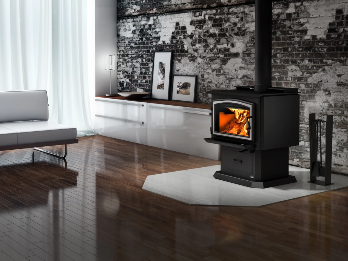 Osburn 2000 Wood Stove w/ Blower - OB02015
