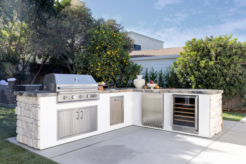 Transform Your Backyard with a Custom Outdoor Kitchen from Mod Living Spaces
