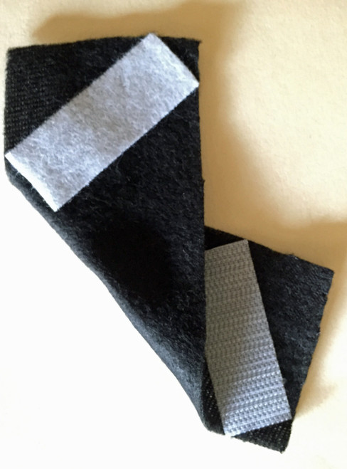 Extender for larger necks, this is the only color, very soft on skin.