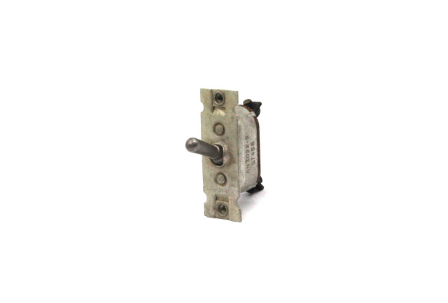 AN3022-9  Switch - Toggle, Single Pole, Three Hole Mounting