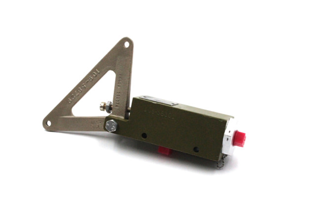 106-58065-4 - Valve Assem - Hydraulic Timing