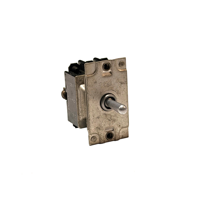 AN3226-1 Switch - Three Hole Mounting - Three Pole Toggle