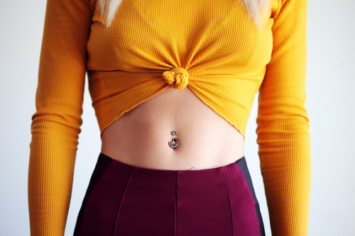 Getting a Belly Button Piercing? Here's What to Know