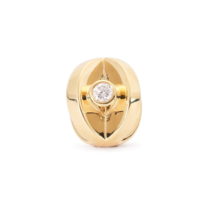 Yes! Bead Gold Trollbeads.