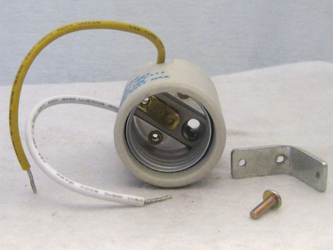 LIGHT SOCKET - STANDARD DRIVE - Overhead Door Parts Online