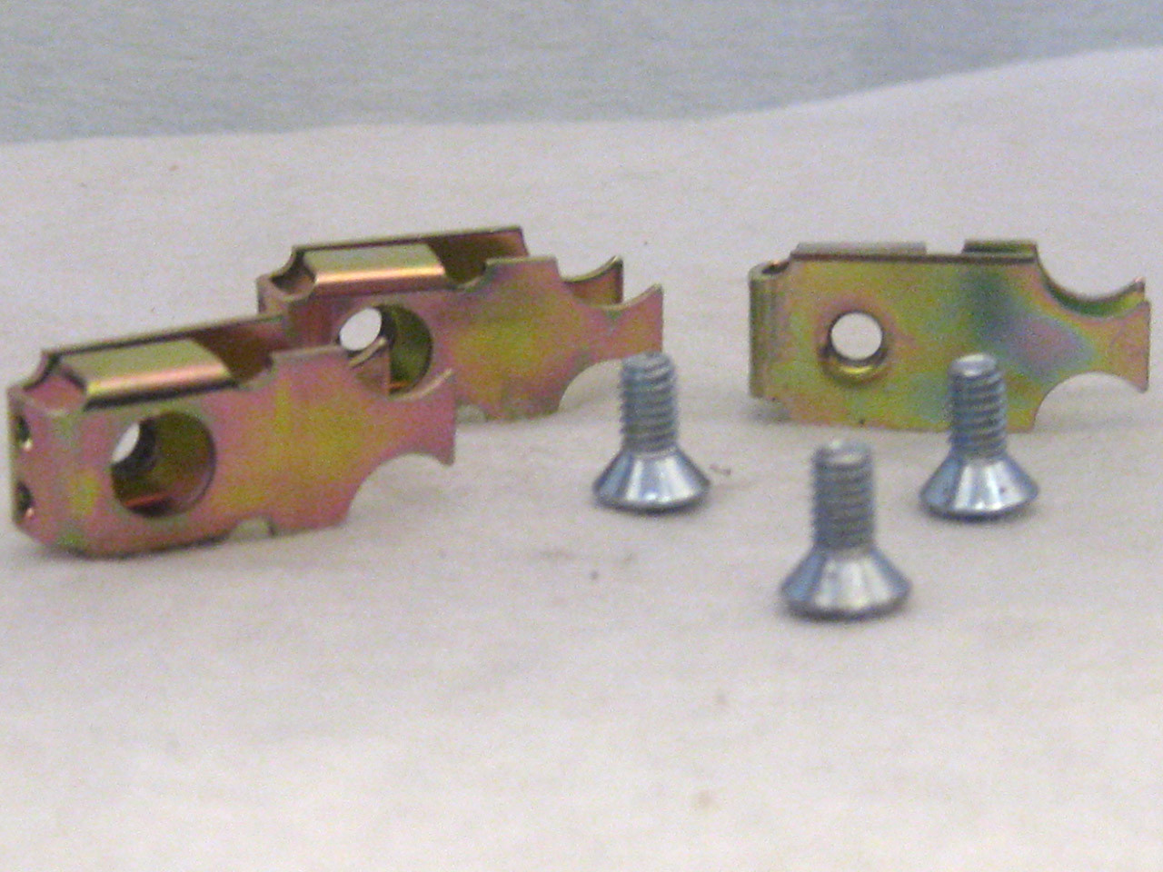 BERENページ LIMIT CLIPS 3/SET - GENIE - Overhead Door Parts Online