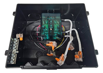 PD5110010Q - Automatic Transfer Switch w/ Quick Flip Connectors - 30A - 120V AC  | Battery Specialist Canada