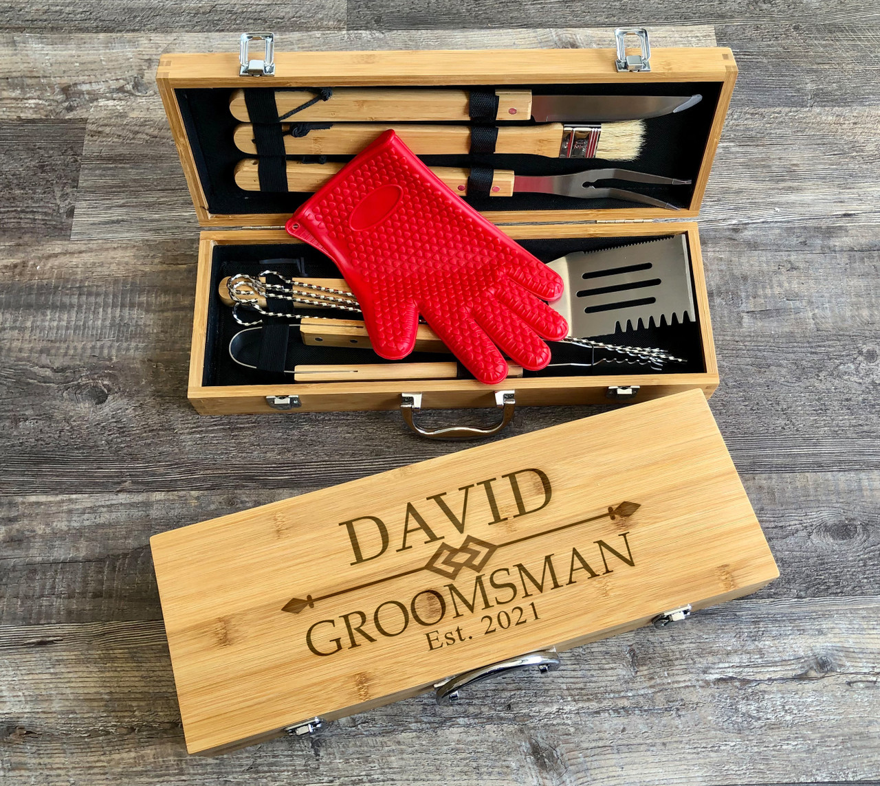 Engraved 11 pcs BBQ Grilling Set for Groomsmen - Chic Makings
