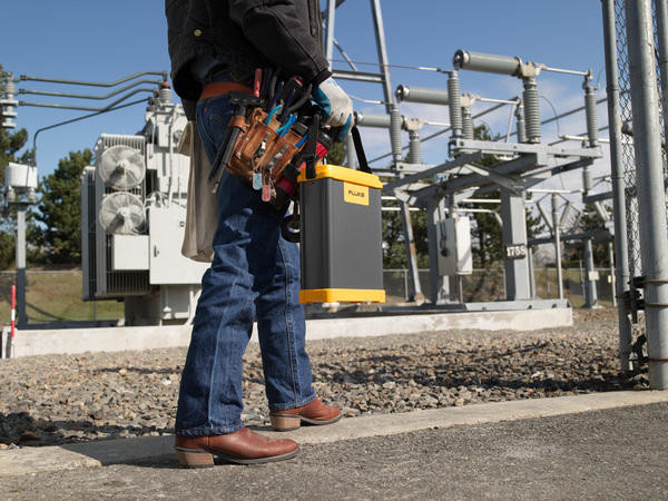 Fluke 1750/ET ThreePhase Power Quality Recorder