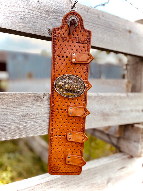5 Buckle Holder, full open diamond with hand-carved logo