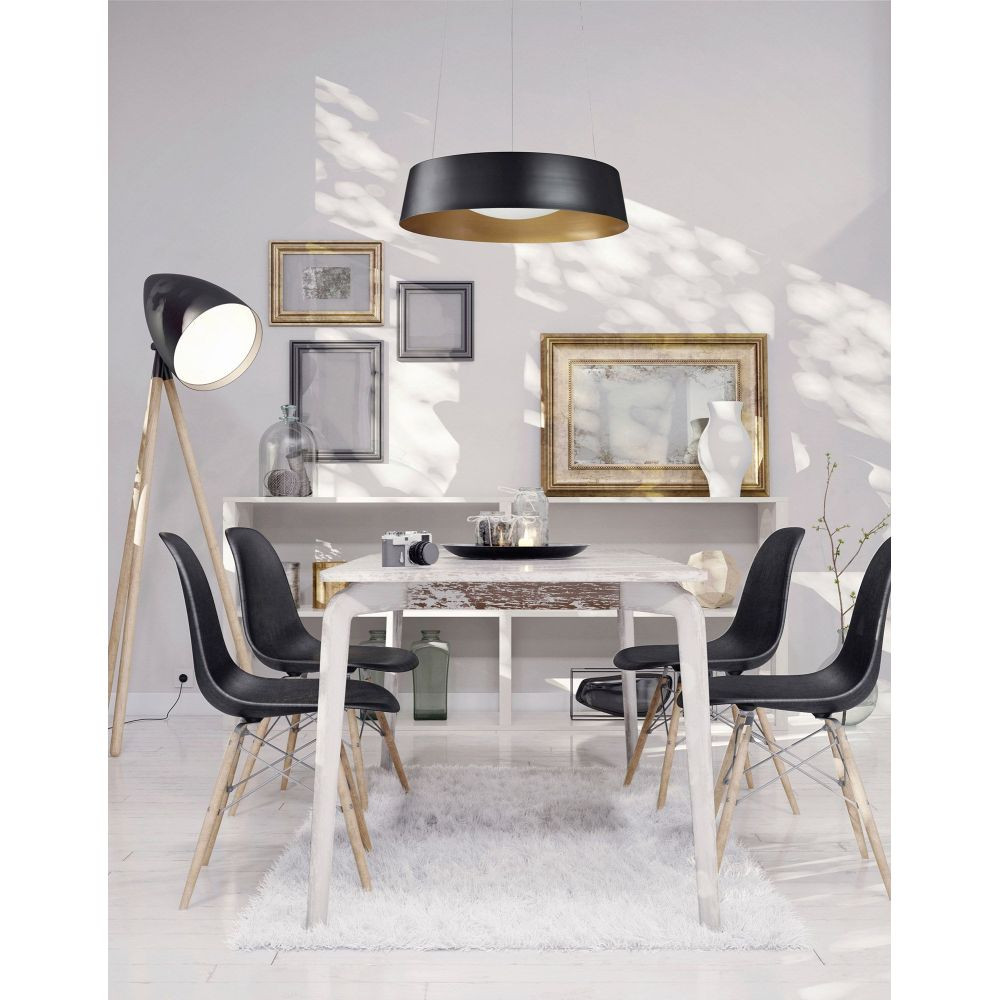 {"pim_id":"773_SAMPSON_401207BK_LED_LIFESTYLE_new_1k","sku":"773_401207","media_type":"media"}