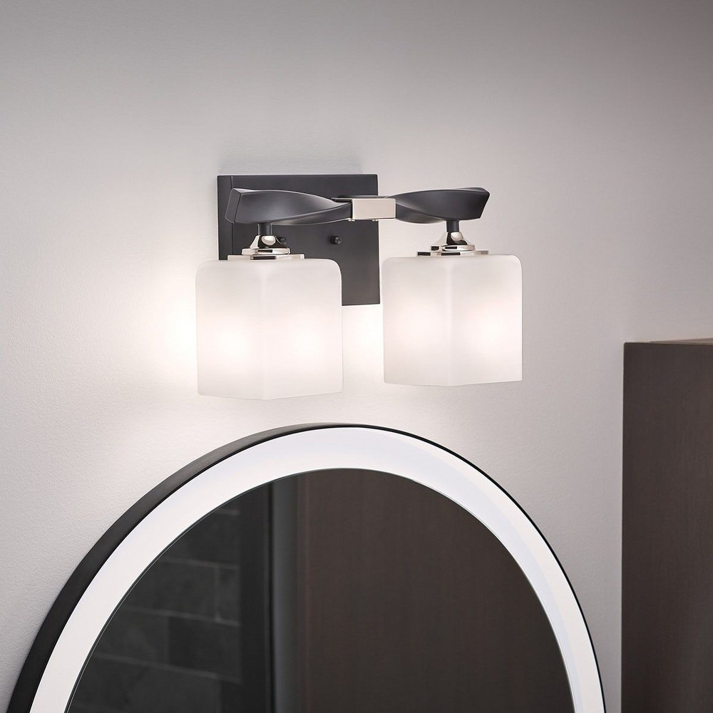 {"pim_id":"147_bathroom_marette_55001bk_ryame_84169_detail_night_1b_1k","sku":"147_55001","media_type":"media"}