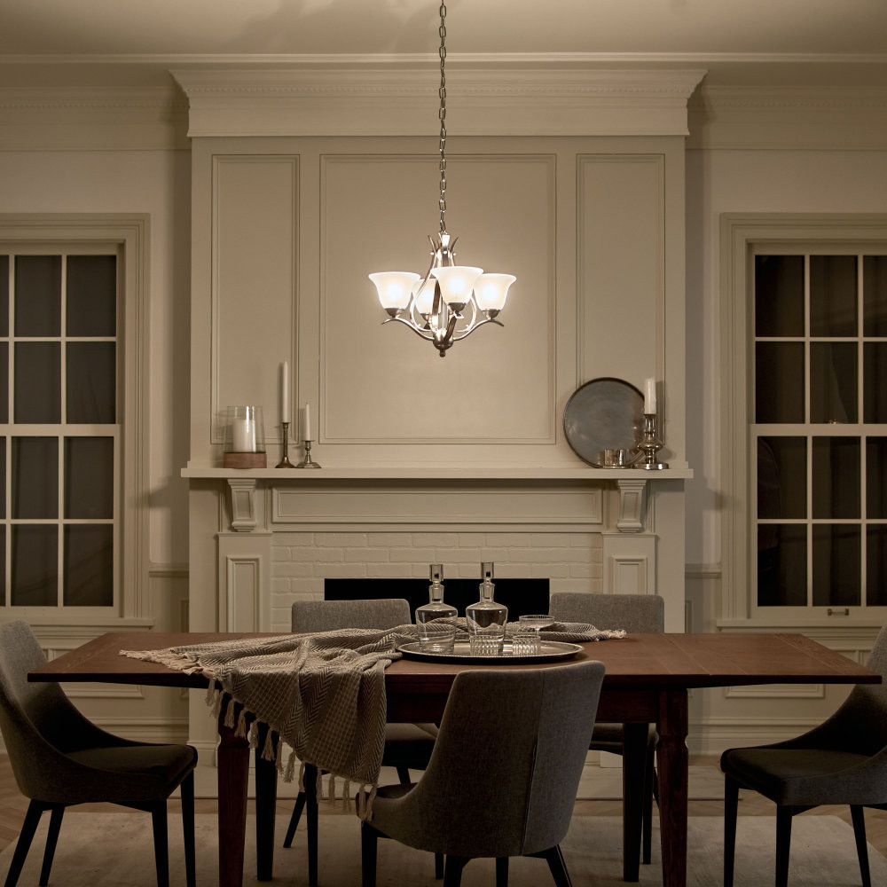 {"pim_id":"147_dining_dover_2019ni_overall_night_1b_v1_1k","sku":"147_2019NI","media_type":"media"}