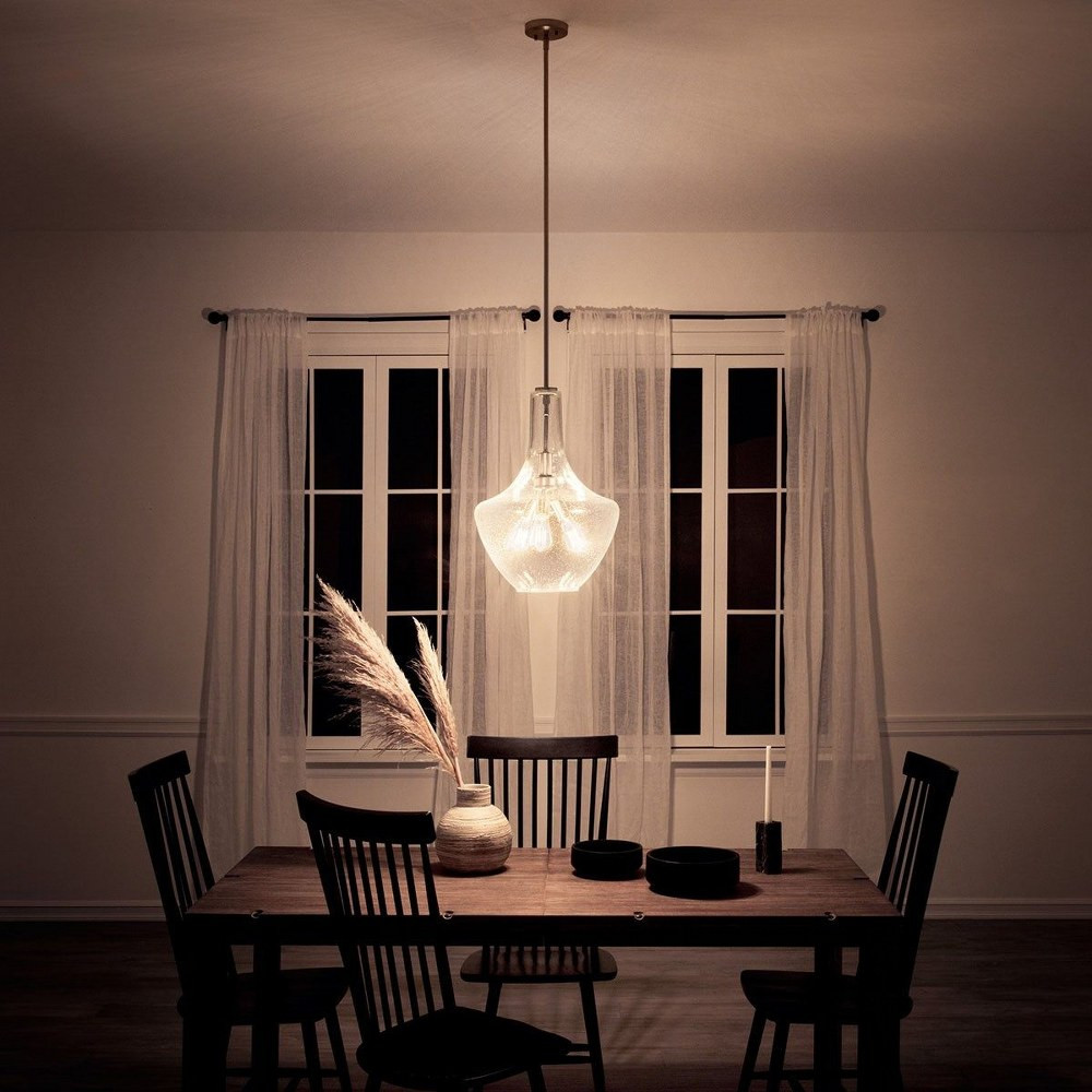{"pim_id":"147_dining_room_everly_42190ni_overall_night_1b_1k","sku":"147_42190","media_type":"media"}