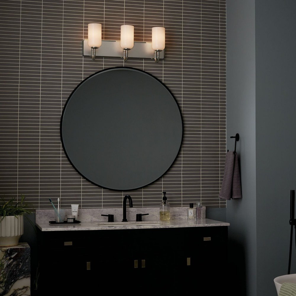 {"pim_id":"147_Bathroom_Solia_55163PN_Overall_Night_1B_1k","sku":"147_55163","media_type":"media"}