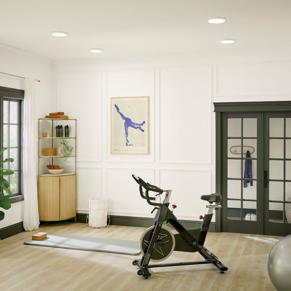 {"pim_id":"147_53009WH30_HomeGym_Ara_Overall_Day_Square_new_1k","sku":"147_53009WH30","media_type":"media"}