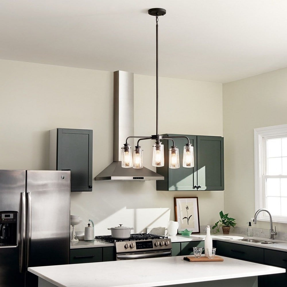 {"pim_id":"147_kitchen_braelyn_43058oz_overall_day_1b_1k","sku":"147_43058","media_type":"media"}