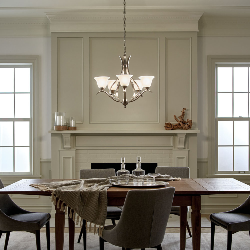 {"pim_id":"147_dining_dover_2020ni_overall_day_1b_v1_1k","sku":"147_2020","media_type":"media"}