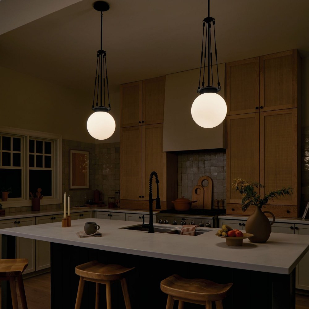{"pim_id":"147_Kitchen_Albers_52582BK_Overall_Night_1B_1k","sku":"147_52582","media_type":"media"}