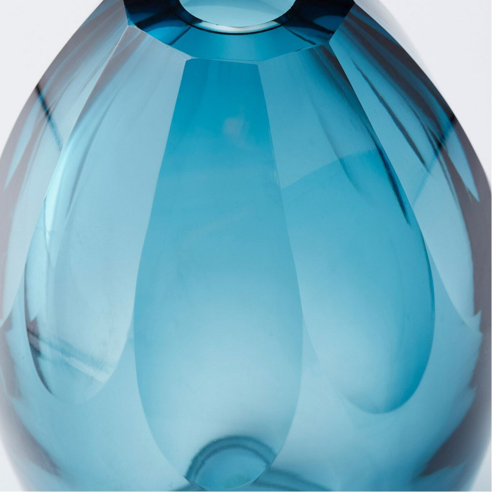 {"pim_id":"182_10311_1_new_2k","sku":"182_10311","media_type":"media"}
