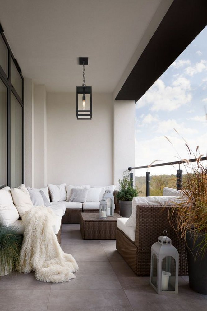 {"pim_id":"372_596CHB_BK_RS_3_1k","sku":"372_596CHB-BK","media_type":"media"}