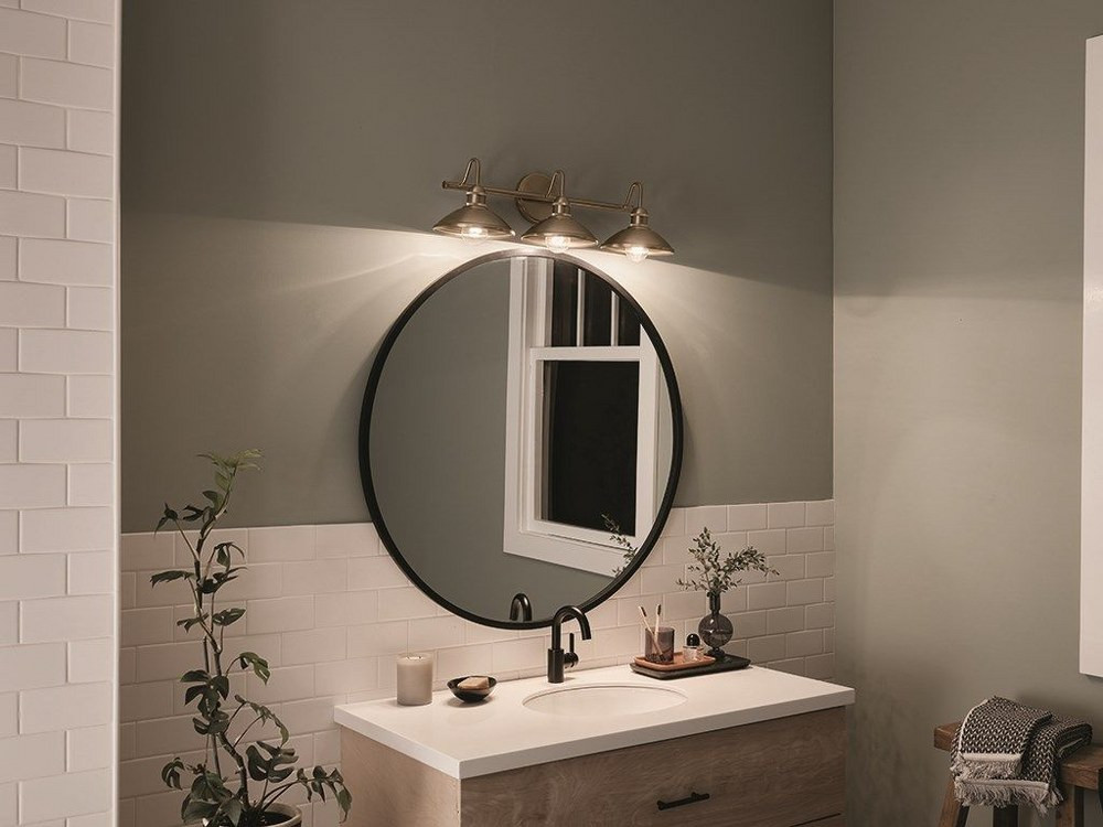 {"pim_id":"147_45945cpz_bathroom_clyde_overall_night_1a_lifestyledetail_wideroomnight_1k","sku":"147_45945","media_type":"media"}