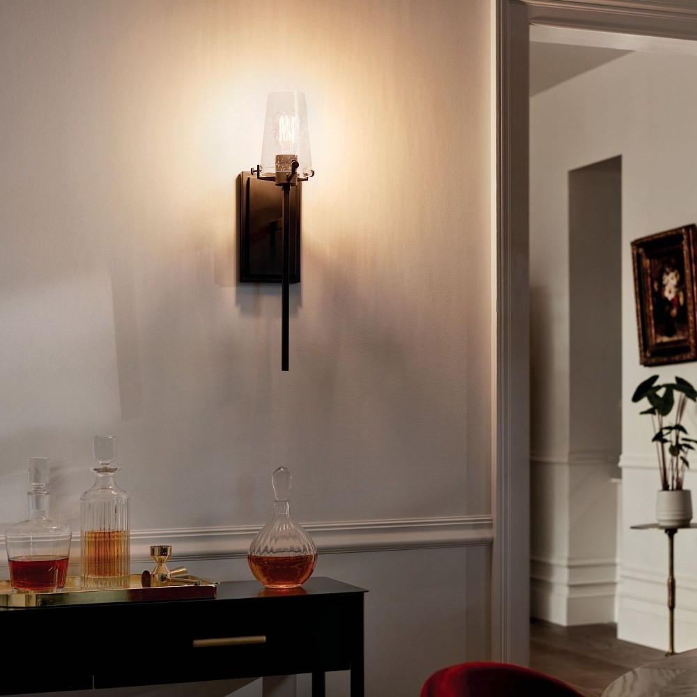 {"pim_id":"147_DiningRoom_Alton_45295BK_Overall_Night_1B_1k","sku":"147_45295BK","media_type":"media"}