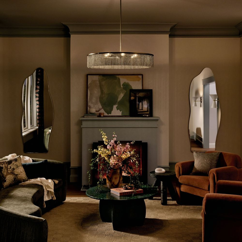 {"pim_id":"147_livingroom_khaite_52824cpz_overall_dusk_v3_square_v1_1k","sku":"147_52824CPZ","media_type":"media"}